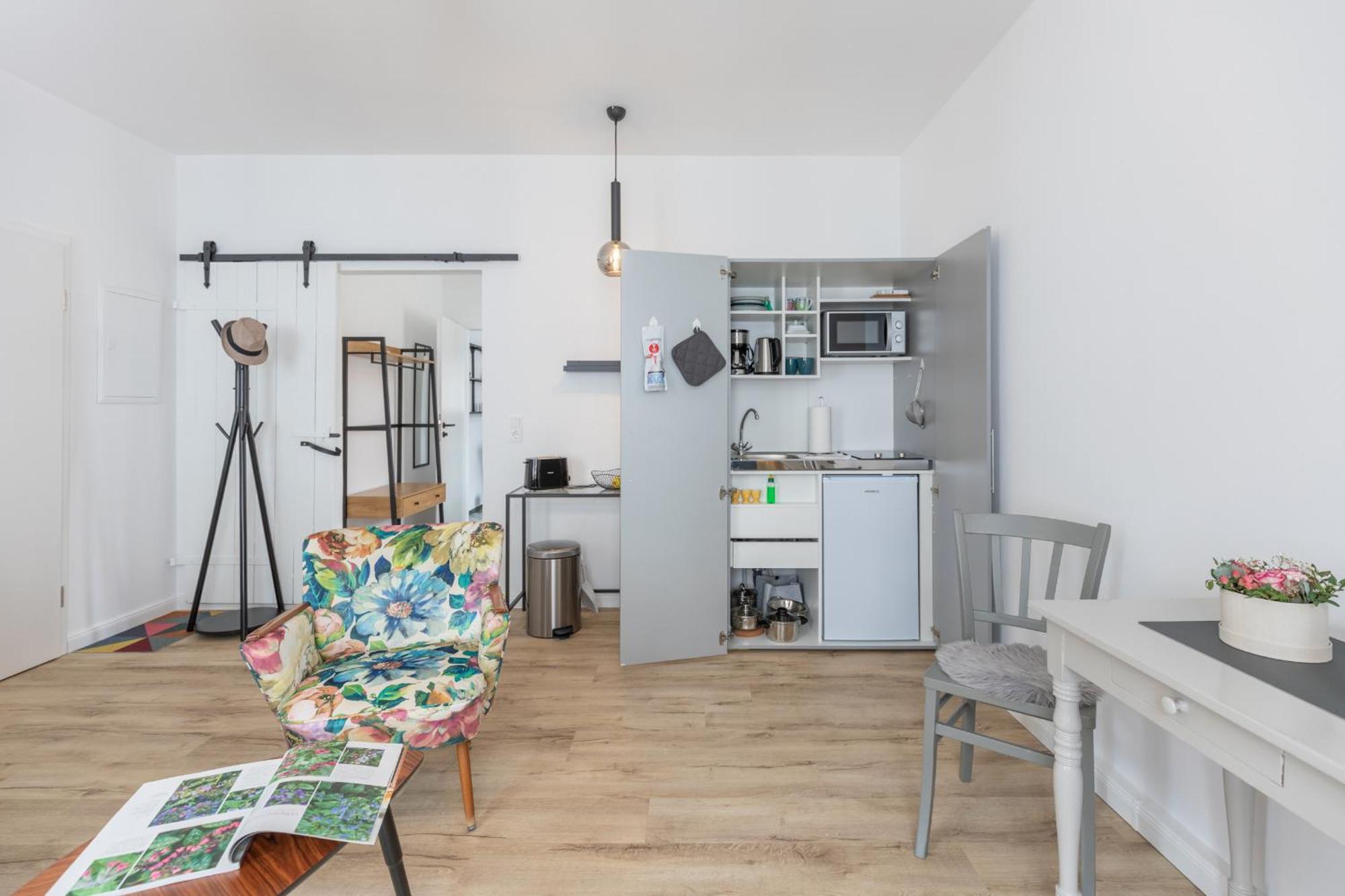 Buchenheinrich Berthas Groeoen Stuuv Apartman Garding Kültér fotó