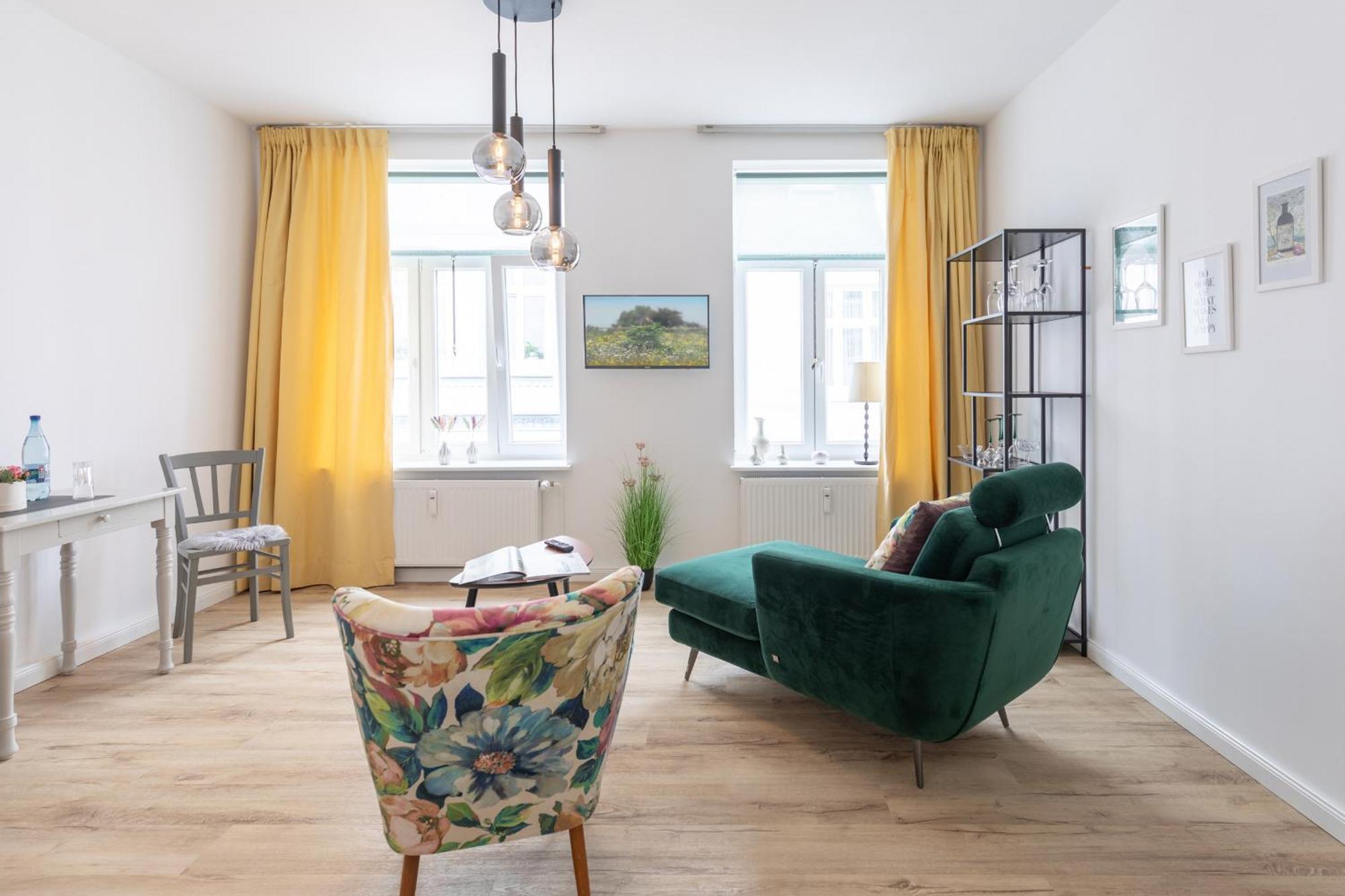 Buchenheinrich Berthas Groeoen Stuuv Apartman Garding Kültér fotó
